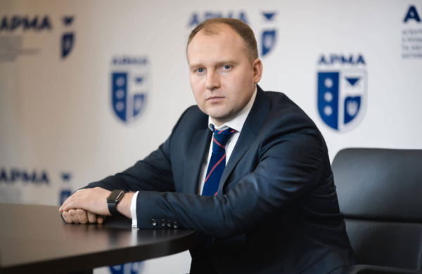 Кабмин назначил нового главу Госфинмониторинга
Кабмин назначил нового главу Госфинмониторинга