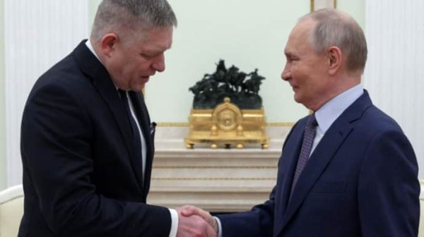 Путин и премьер Словакии закончили встречу, заявлений не планируют – Песков Путин и премьер Словакии закончили встречу, заявлений не планируют – Песков