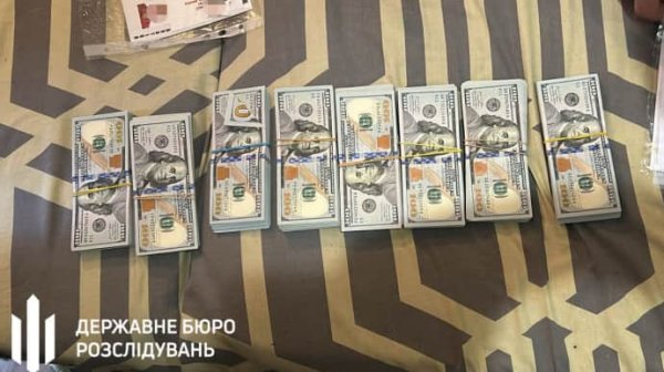 Арестован замкомбрига, которого ГБР подозревает в поборах с подчиненных Арестован замкомбрига, которого ГБР подозревает в поборах с подчиненных