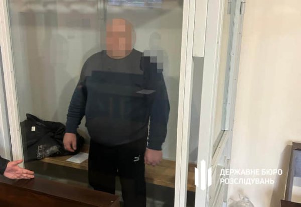 Арестован замкомбрига, которого ГБР подозревает в поборах с подчиненных Арестован замкомбрига, которого ГБР подозревает в поборах с подчиненных