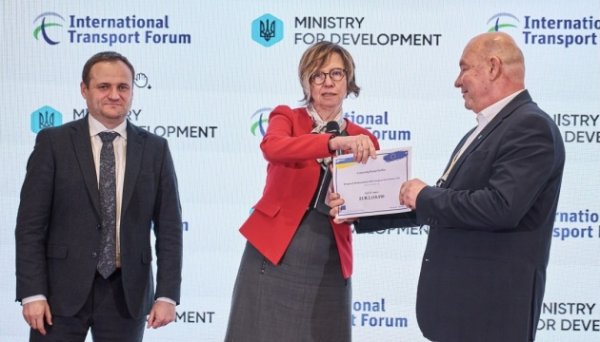 Україна отримає €52 мільйони від ЄС на реалізацію проєктів з розвитку транспортної інфраструктури Україна отримає €52 мільйони від ЄС на реалізацію проєктів з розвитку транспортної інфраструктури