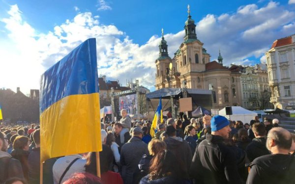 Громадяни Чехії за рік зібрали близько 8 млн євро на дрони для України
Громадяни Чехії за рік зібрали близько 8 млн євро на дрони для України