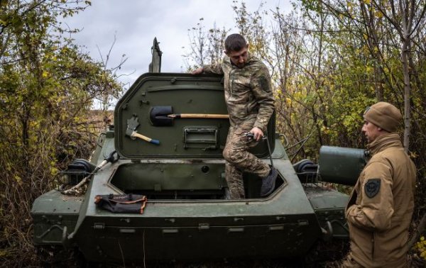 Россияне улучшили тактическое положение на Покровском направлении, - Силы обороны
Россияне улучшили тактическое положение на Покровском направлении, - Силы обороны