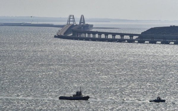 У Керченській протоці зазнали катастрофи танкери з паливом для військових кораблів, - Greenpeace Україна
У Керченській протоці зазнали катастрофи танкери з паливом для військових кораблів, - Greenpeace Україна