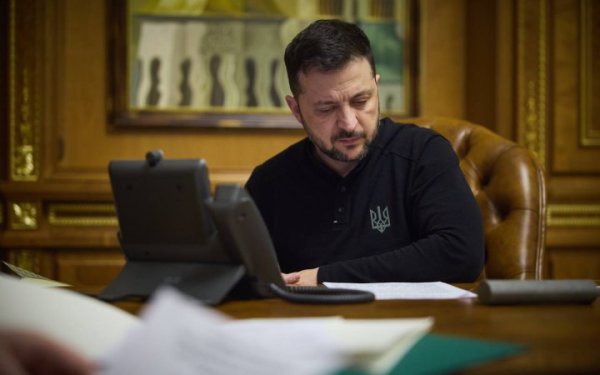 Зеленський: "Пріоритет - зниження військового потенціалу Росії, а не призовного віку"
Зеленський: "Пріоритет - зниження військового потенціалу Росії, а не призовного віку"