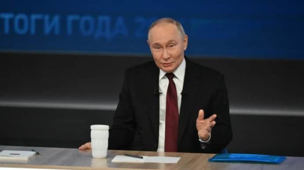 Путин предложил "дуэль": "Пусть определят цель в Киеве и попробуют сбить "Орешник"" Путин предложил "дуэль": "Пусть определят цель в Киеве и попробуют сбить "Орешник""