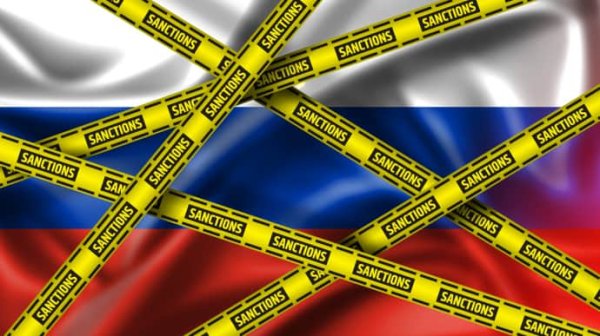 ЕС принял 15-й пакет санкций против России, в который вошли 30 организаций и 54 человека ЕС принял 15-й пакет санкций против России, в который вошли 30 организаций и 54 человека
