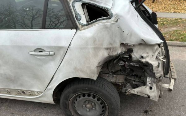 Росіяни 10 разів атакували Нікопольський район, постраждав чоловік
Росіяни 10 разів атакували Нікопольський район, постраждав чоловік