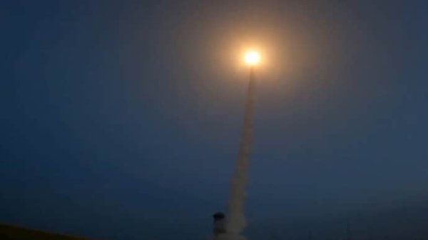FT: Россия может запустить «Орешник» по Украине уже в эти выходные FT: Россия может запустить «Орешник» по Украине уже в эти выходные