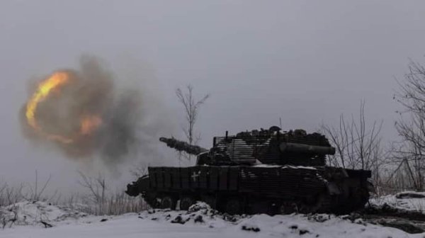 На Курском плацдарме войска РФ за сутки пытались пробить оборону ВСУ почти 70 раз На Курском плацдарме войска РФ за сутки пытались пробить оборону ВСУ почти 70 раз