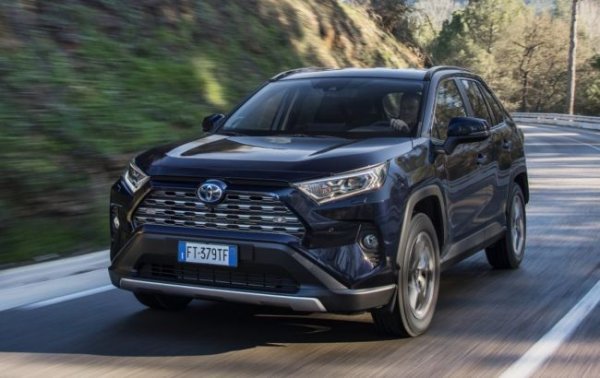 Украинский рынок новых авто в ноябре: какие машины чаще покупал бизнес и частный сектор
Украинский рынок новых авто в ноябре: какие машины чаще покупал бизнес и частный сектор