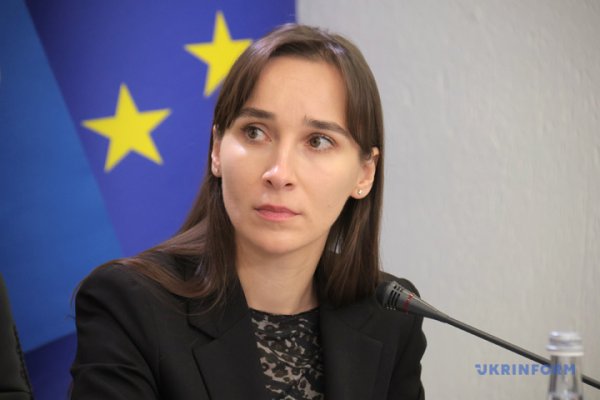 З нагоди Дня волонтера презентували книжку «Незламний бізнес» З нагоди Дня волонтера презентували книжку «Незламний бізнес»