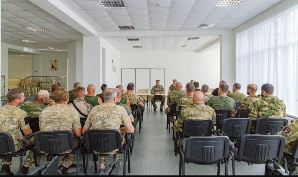 РФ створює псевдокозацькі організації на ТОТ Запорізької області: відомо про круглий стіл «отаманів» псевдокозацькі організації на ТОТ