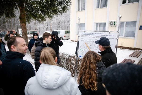 На кордоні з Польщею відкрили оновлений залізничний пункт пропуску На кордоні з Польщею відкрили оновлений залізничний пункт пропуску