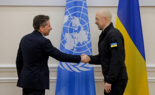 ООН планирует привлечь более $2,6 млрд для помощи украинцам в 2025 году — Шмыгаль
ООН планирует привлечь более $2,6 млрд для помощи украинцам в 2025 году — Шмыгаль