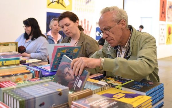 Подальше от Москвы. Как война изменила украинский книжный рынок
Подальше от Москвы. Как война изменила украинский книжный рынок