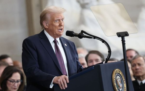 Трамп меняет энергетическую политику США: как это повлияет на мир
Трамп меняет энергетическую политику США: как это повлияет на мир