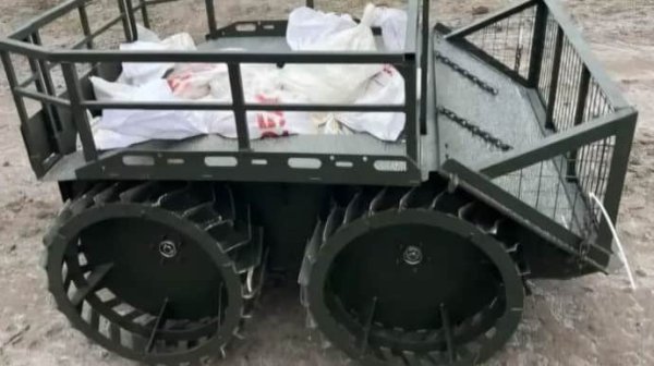 К использованию в ВСУ допустили робота "Змей логистический" К использованию в ВСУ допустили робота "Змей логистический"