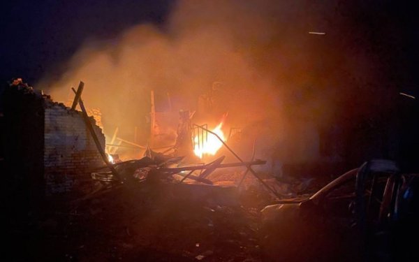 Окупанти вдарили по Дніпропетровщині дронами та з важкої артилерії
Окупанти вдарили по Дніпропетровщині дронами та з важкої артилерії