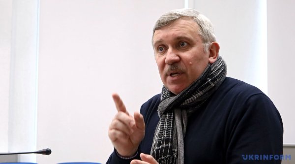 Чому ЄС варто відмовитися від російських зрідженого газу та трубопровідної нафти Чому ЄС варто відмовитися від російських зрідженого газу та трубопровідної нафти