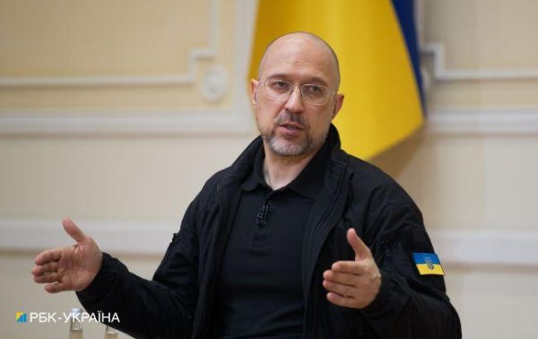 ЕС перечислил Украине первые 3 млрд евро за счет российских активов
ЕС перечислил Украине первые 3 млрд евро за счет российских активов