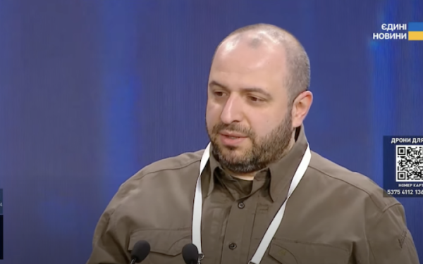 НАБУ розслідує можливе зловживання владою Умєровим через ситуацію довкола Агенції оборонних закупівель
НАБУ розслідує можливе зловживання владою Умєровим через ситуацію довкола Агенції оборонних закупівель