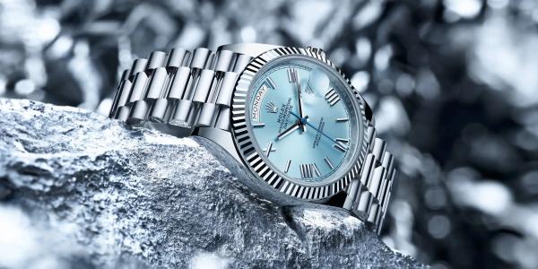 Часы Rolex подорожали на фоне роста цены на золото
Часы Rolex подорожали на фоне роста цены на золото