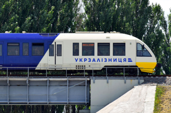 86% ж/д билетов в 2024 году пассажиры покупали онлайн
86% ж/д билетов в 2024 году пассажиры покупали онлайн