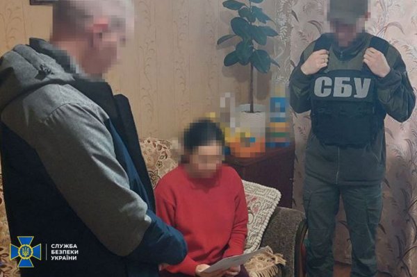 Тюремні строки отримали російський агент-банкір та "спічрайтер" воєнкора РФ
Тюремні строки отримали російський агент-банкір та "спічрайтер" воєнкора РФ