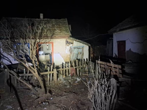 Россияне ударили "Градами" и артиллерией по Никопольщине: 3 пострадавших, среди них ребенок Россияне ударили "Градами" и артиллерией по Никопольщине: 3 пострадавших, среди них ребенок