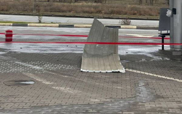 Росіяни атакували дронами-камікадзе Нікопольський район Дніпропетровщини
Росіяни атакували дронами-камікадзе Нікопольський район Дніпропетровщини