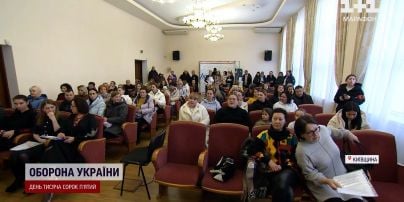 
Учителям предоставят дополнительные доплаты к зарплате: кто и сколько получит

