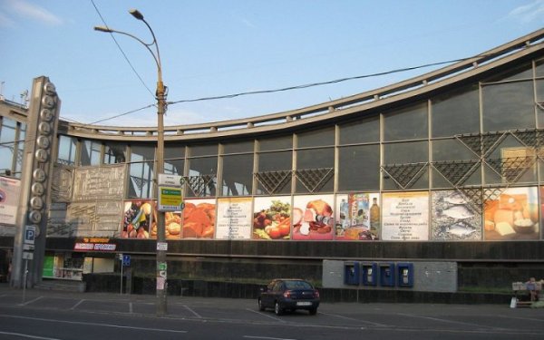 Житній ринок у Києві віддадуть в оренду з чіткими умовами, - КМДА
Житній ринок у Києві віддадуть в оренду з чіткими умовами, - КМДА