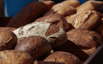 Хлеб в Украине в 2025 году подорожает: сколько придется платить за продукт
Хлеб в Украине в 2025 году подорожает: сколько придется платить за продукт