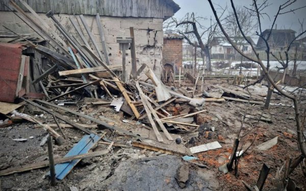 Росіяни в новорічну ніч обстріляли з артилерії Семенівську громаду на Чернігівщині
Росіяни в новорічну ніч обстріляли з артилерії Семенівську громаду на Чернігівщині