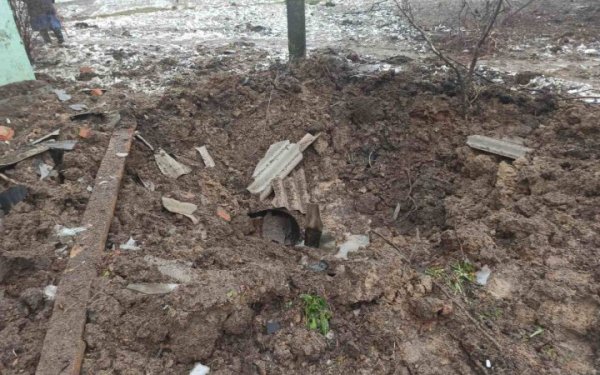 Росіяни атакували за день 10 громад Сумщини
Росіяни атакували за день 10 громад Сумщини
