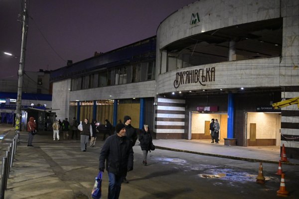 У Києві завершили аварійно-рятувальні роботи після ракетного удару - ФОТОРЕПОРТАЖ
                                