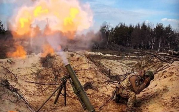 Генштаб: ворог продовжує тиснути на Покровському напрямку, за добу — 98 боєзіткнень
Генштаб: ворог продовжує тиснути на Покровському напрямку, за добу — 98 боєзіткнень