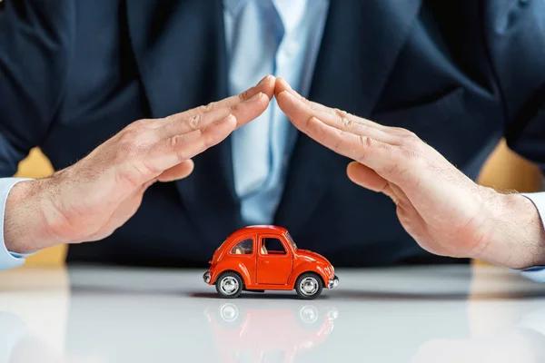 За прошлый год было оформлено более 8 млн договоров автогражданки. Сумма страховых платежей достигла 11 млрд грн
За прошлый год было оформлено более 8 млн договоров автогражданки. Сумма страховых платежей достигла 11 млрд грн
