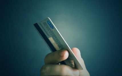 С 1 февраля украинские банки введут лимиты на денежные переводы: что нужно знать
С 1 февраля украинские банки введут лимиты на денежные переводы: что нужно знать