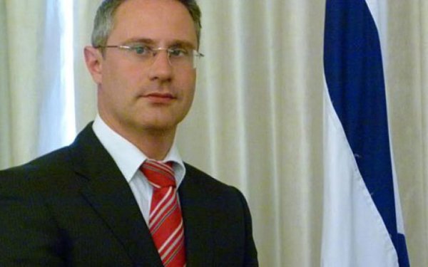 Посол Ізраїлю висловив стурбованість через “інциденти на ґрунті антисемітизму” у дні святкування Хануки в Україні
Посол Ізраїлю висловив стурбованість через “інциденти на ґрунті антисемітизму” у дні святкування Хануки в Україні