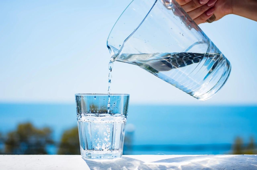 Як відреагує організм на недостатнє споживання води