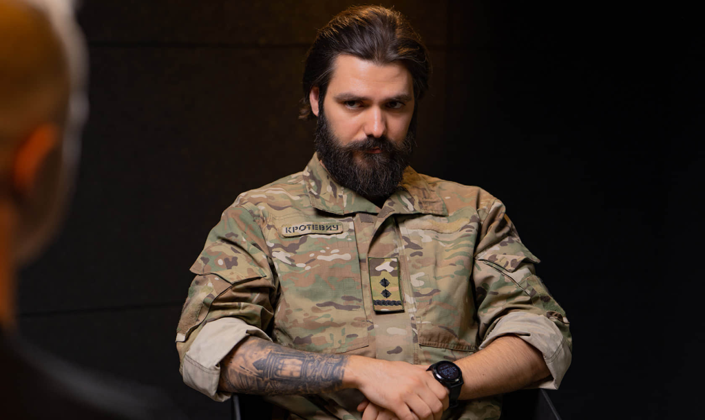 Чи піде командир «Азова» Богдан Кротевич у політику і чим запам’яталася військова кар’єра «Тавра» Чи піде командир «Азова» Богдан Кротевич у політику і чим запам'яталася військова кар'єра «Тавра»