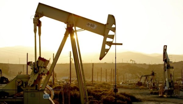 Нафта завершила тиждень зростанням на 5% Нафта завершила тиждень зростанням на 5%
