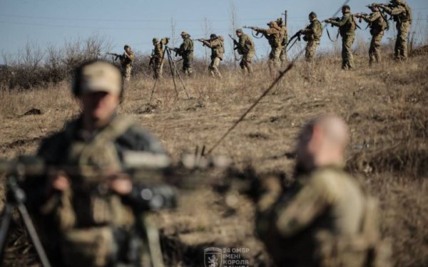 Генштаб ЗСУ: найгарячіші напрямки фронту – Покровський, Торецький і Лиманський
Генштаб ЗСУ: найгарячіші напрямки фронту – Покровський, Торецький і Лиманський