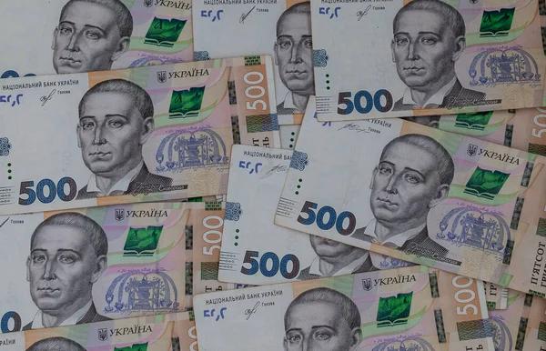 Официальный курс: Нацбанк повысил курс гривны на 14 копеек
Официальный курс: Нацбанк повысил курс гривны на 14 копеек