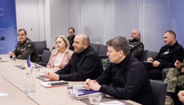Міністри оборони України й Бельгії обговорили індустріальну співпрацю Міністри оборони України й Бельгії обговорили індустріальну співпрацю