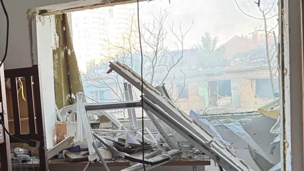російська ракета зруйнувала квартиру співака Тараса Тополі російська ракета зруйнувала квартиру співака Тараса Тополі