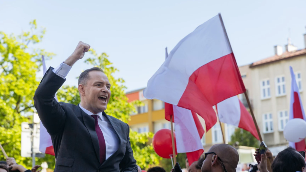 Зеленський розраховує на плідну співпрацю з новим президентом Польщі Зеленський розраховує на плідну співпрацю з новим президентом Польщі