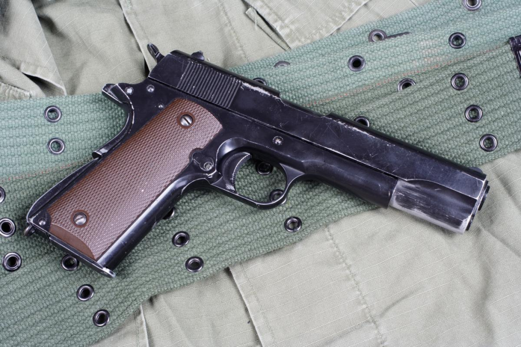 У Львові школяр відкрив стрілянину в класі з пневматичного пістолета